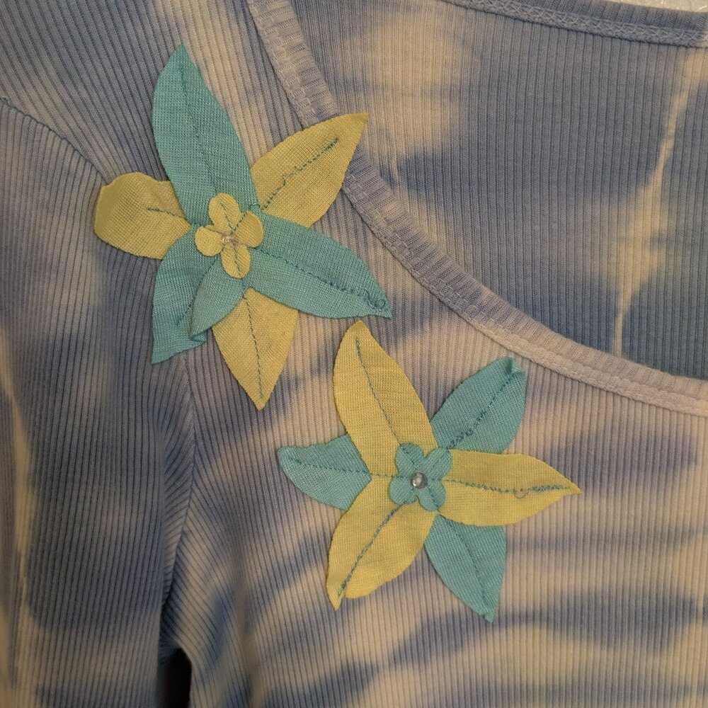 Tie Dye T Shirt with flower appliqué
